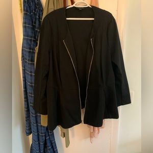 Lane Bryant size 26 black zip up peplum blazer